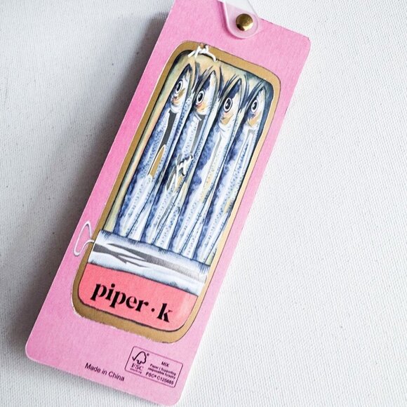 Piper K Sardine Can Print Keychain - Picture 3 of 3